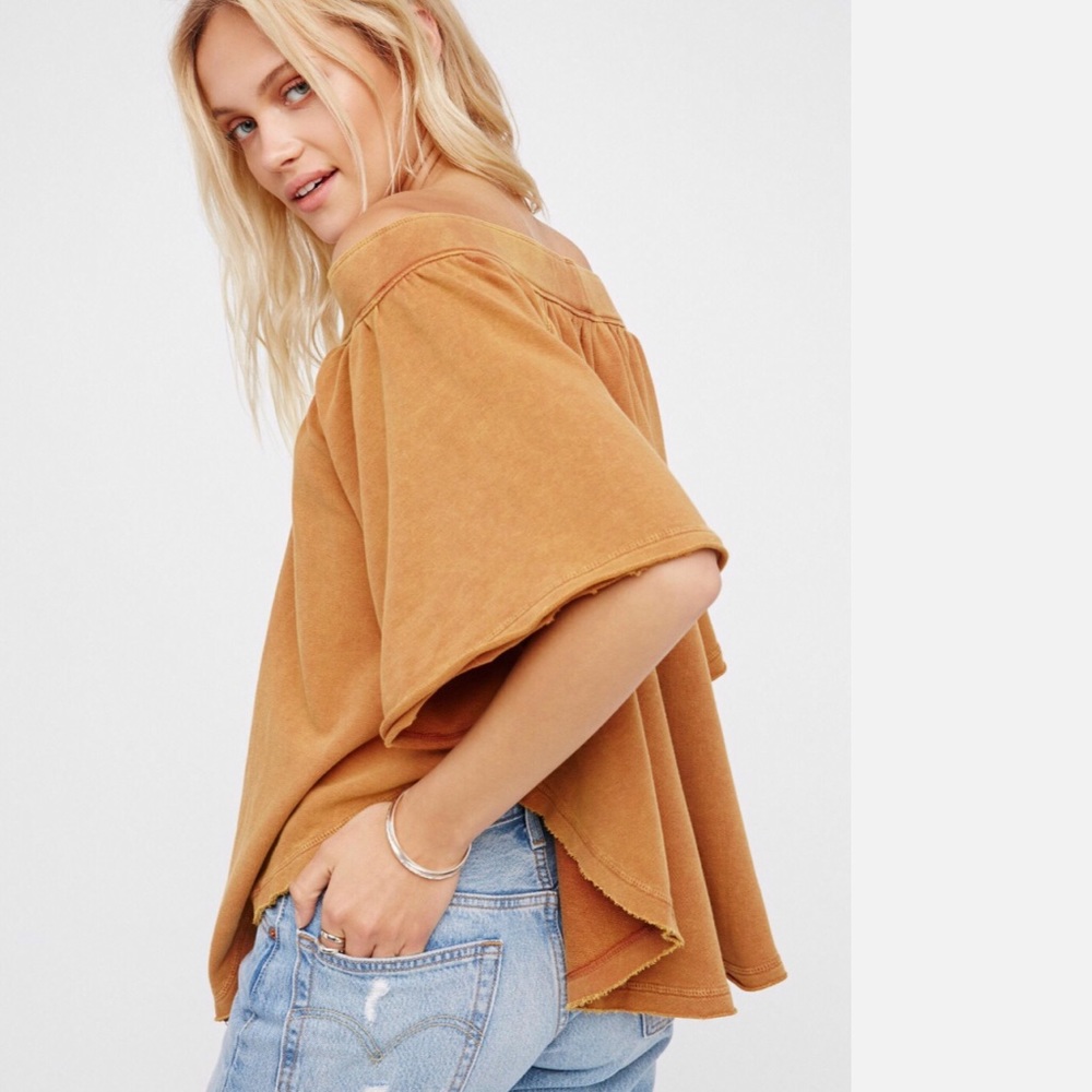 New Free People Kiss me off shoulder top NWT - Picture 4 of 4